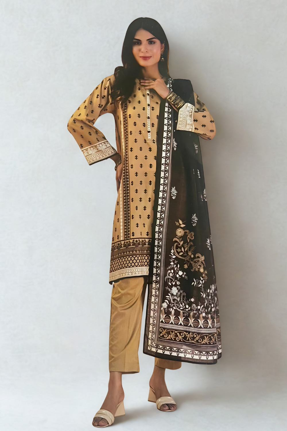 S&S Beige & Black Geometric Printed Lawn Suit – Unstitched 3 Piece | Saya & Sara