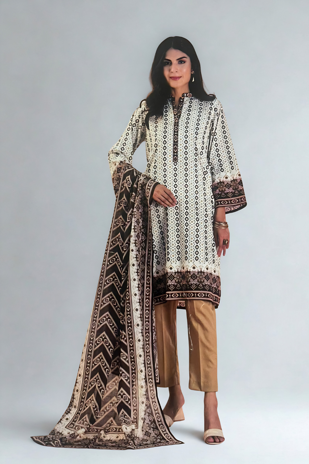 S&S Off-White & Brown Geometric Printed Lawn Suit – Unstitched 3 Piece | Saya & Sara