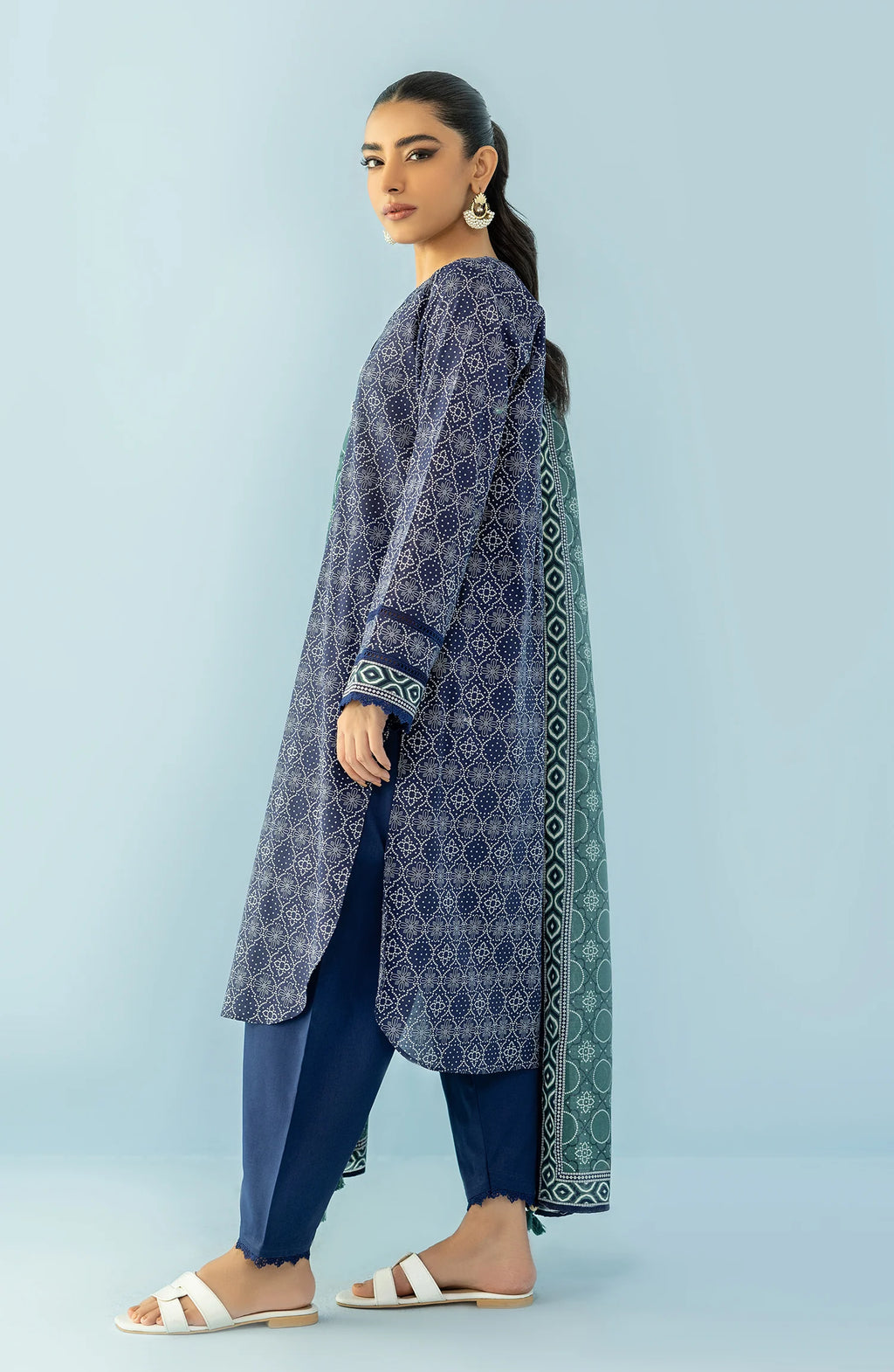 S&S Classic Blue Printed Lawn Suit – Unstitched 3 Piece | Saya & Sara