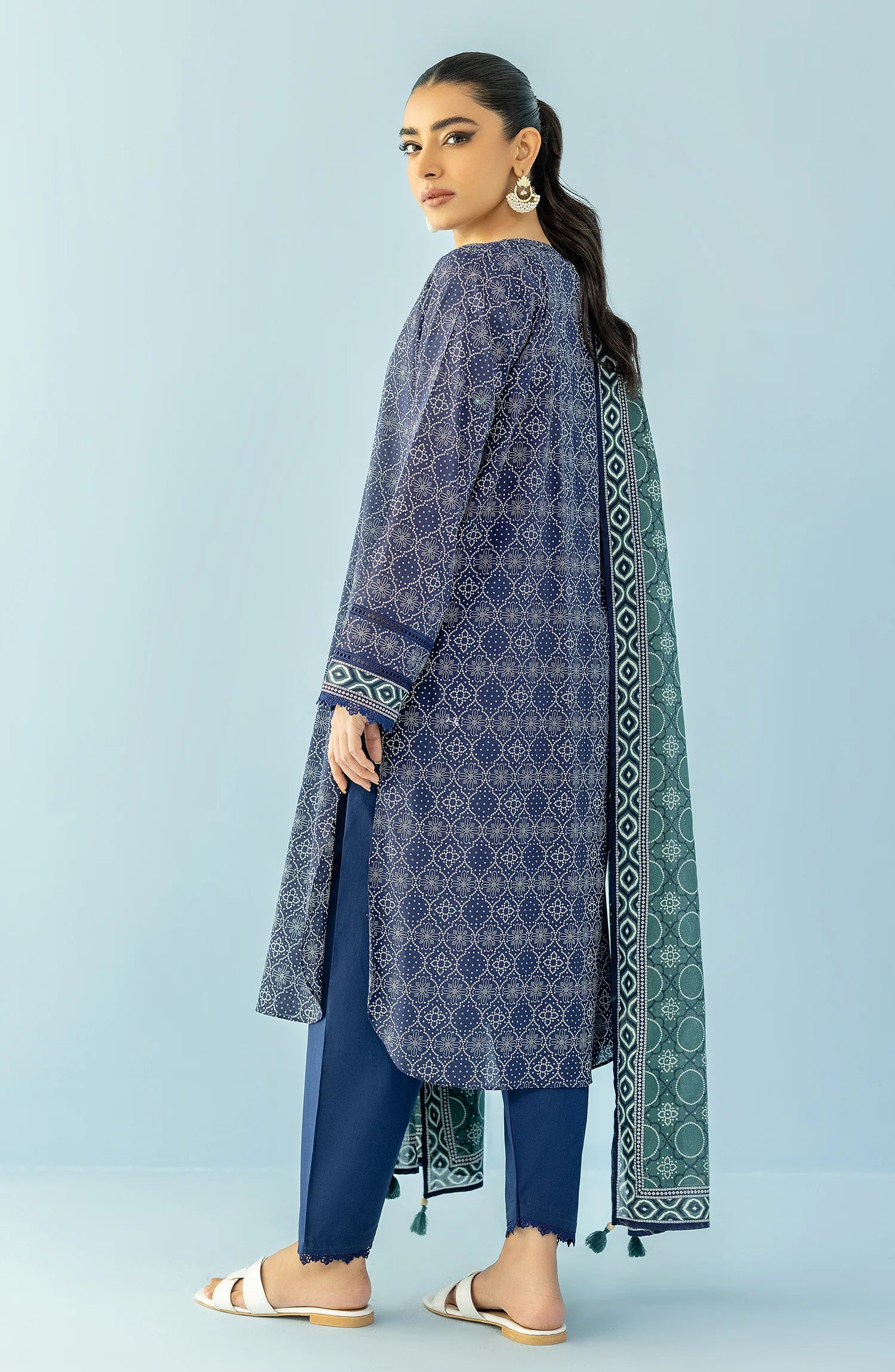 S&S Classic Blue Printed Lawn Suit – Unstitched 3 Piece | Saya & Sara